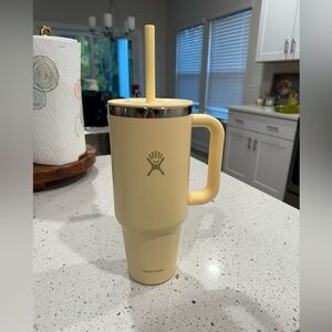 HydroFlask 40oz Tumbler
